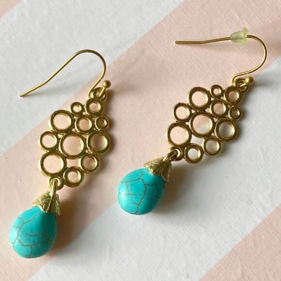 Gold tone faux turquoise fish hook earrings - Picture 1 of 8